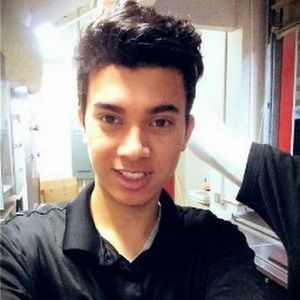 Meet your Posher, Ashish